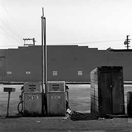 Station service diesel – Gaslamp Quarter, San Dieg, Californie, 1985
