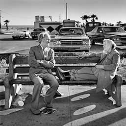 Old couple on a bench – Venice Beach, Los Angele, Californias, 1983